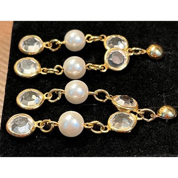 Y2K Faux Pearl Rhinestone Dangle Earrings Gold Tone Coquette Glam Vintage - Picture 3 of 6